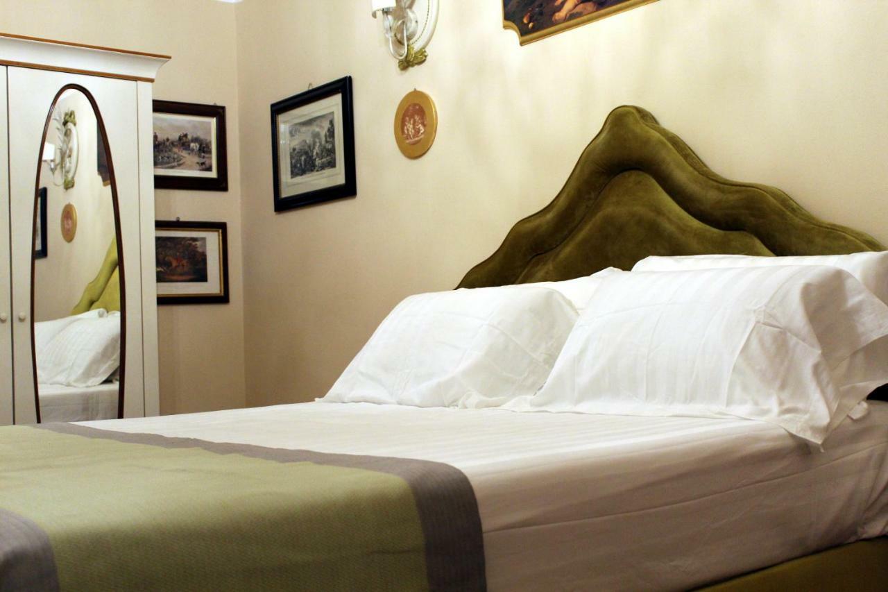 Les Suite Royales ซัสซารี ภายนอก รูปภาพ