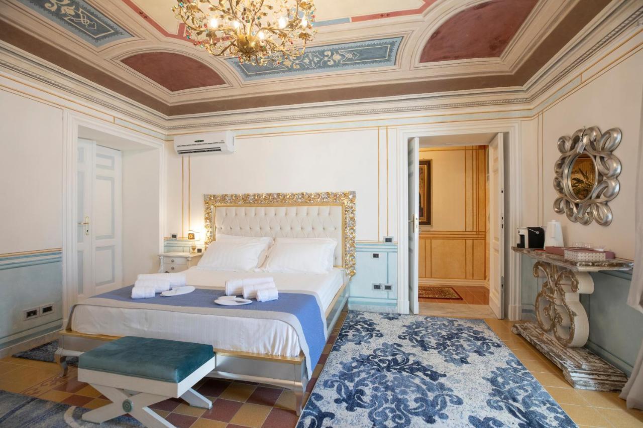 Les Suite Royales ซัสซารี ภายนอก รูปภาพ