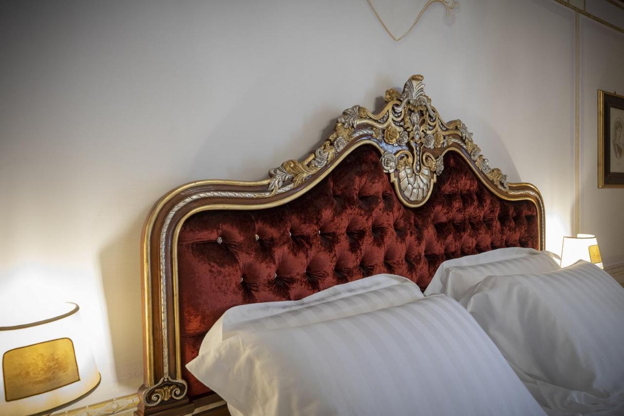 Les Suite Royales ซัสซารี ภายนอก รูปภาพ